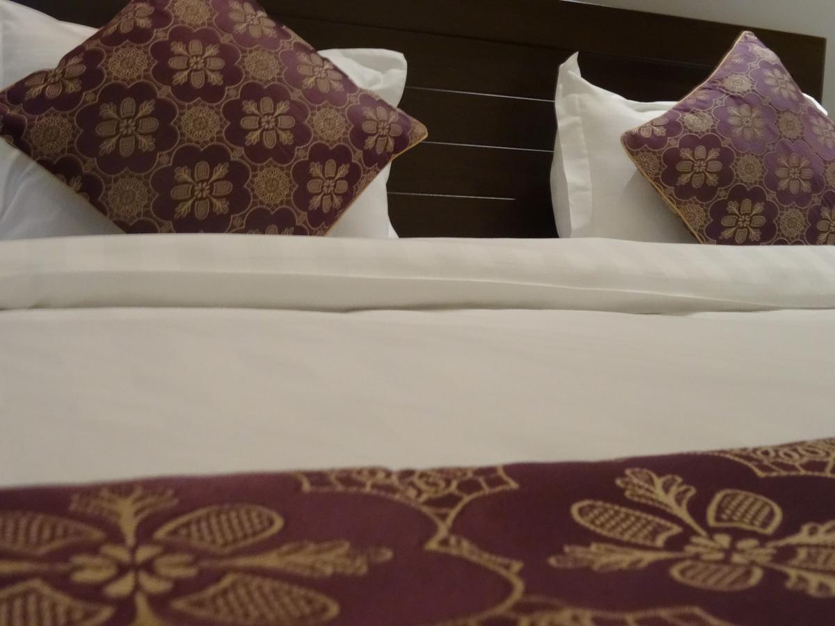 Dar Hashim Hotel Suites - Al Sahafa 리야드 외부 사진